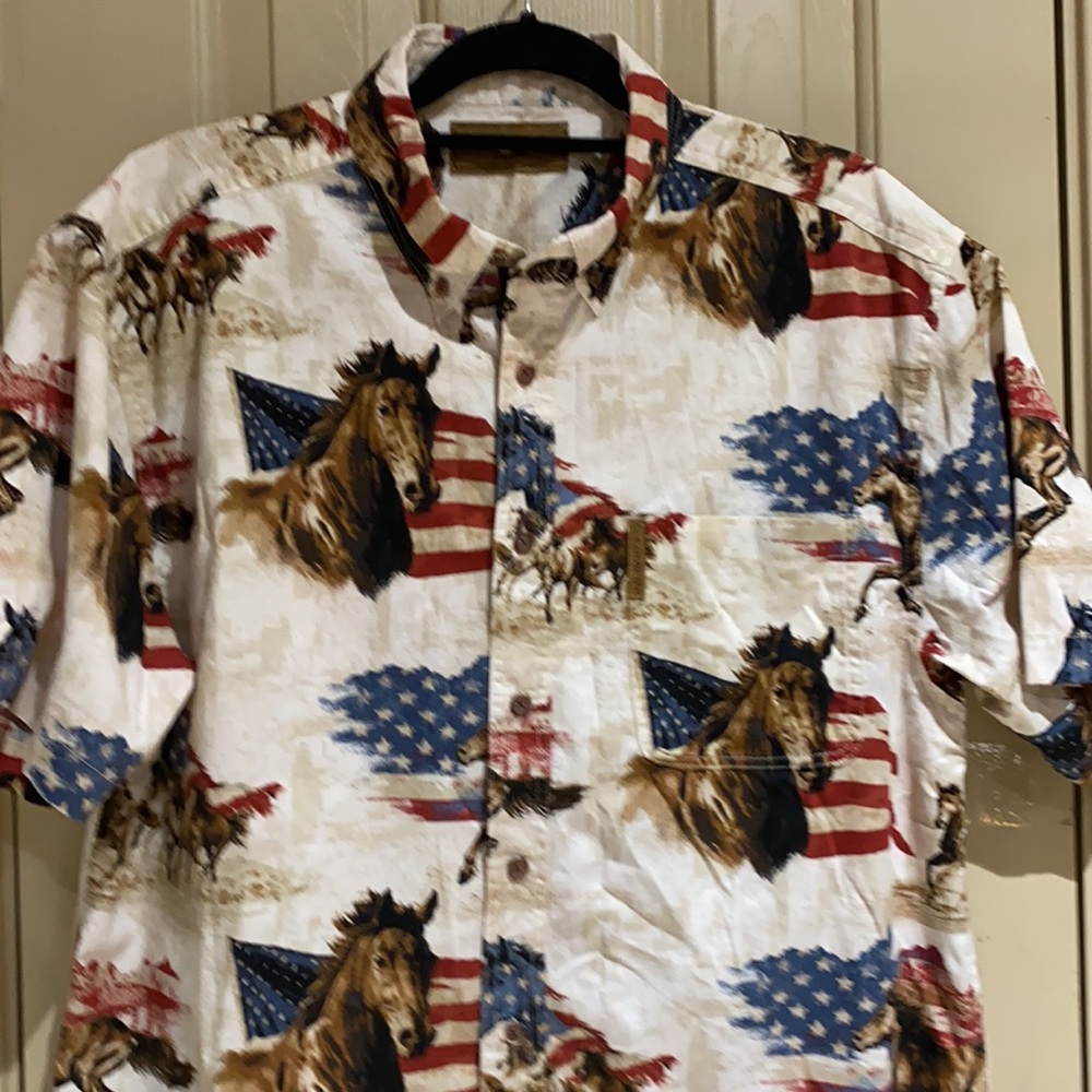 Clear Water shirt size L - Picture 2 of 8